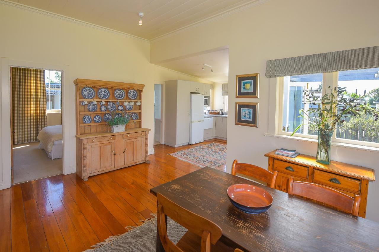 The Vicarage Martinborough Villa Kültér fotó